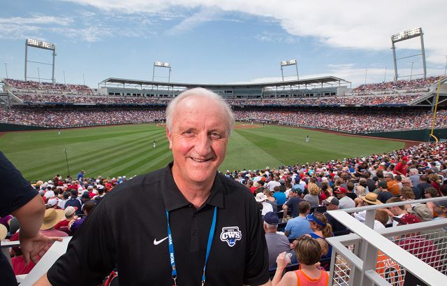 Dennis Poppe at the College World Series